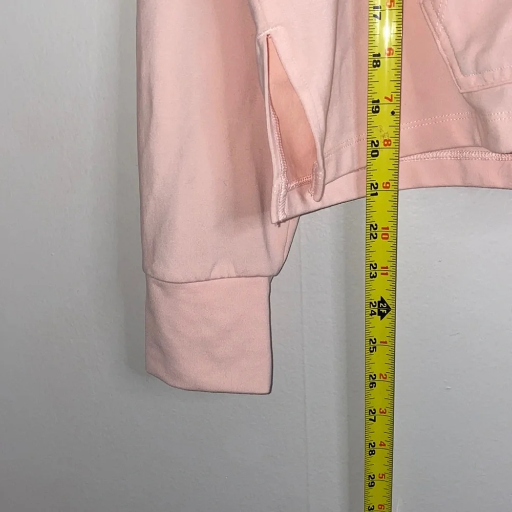 🎱Light blush pink Nike hoodie! - Picture 5 of 9